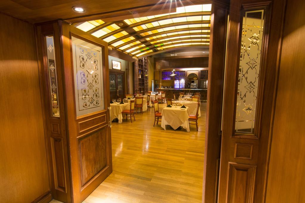 赌场魔术酒店 Neuquén 外观 照片